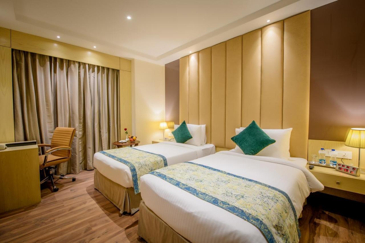Best Western Kapurthala Town Exteriör bild